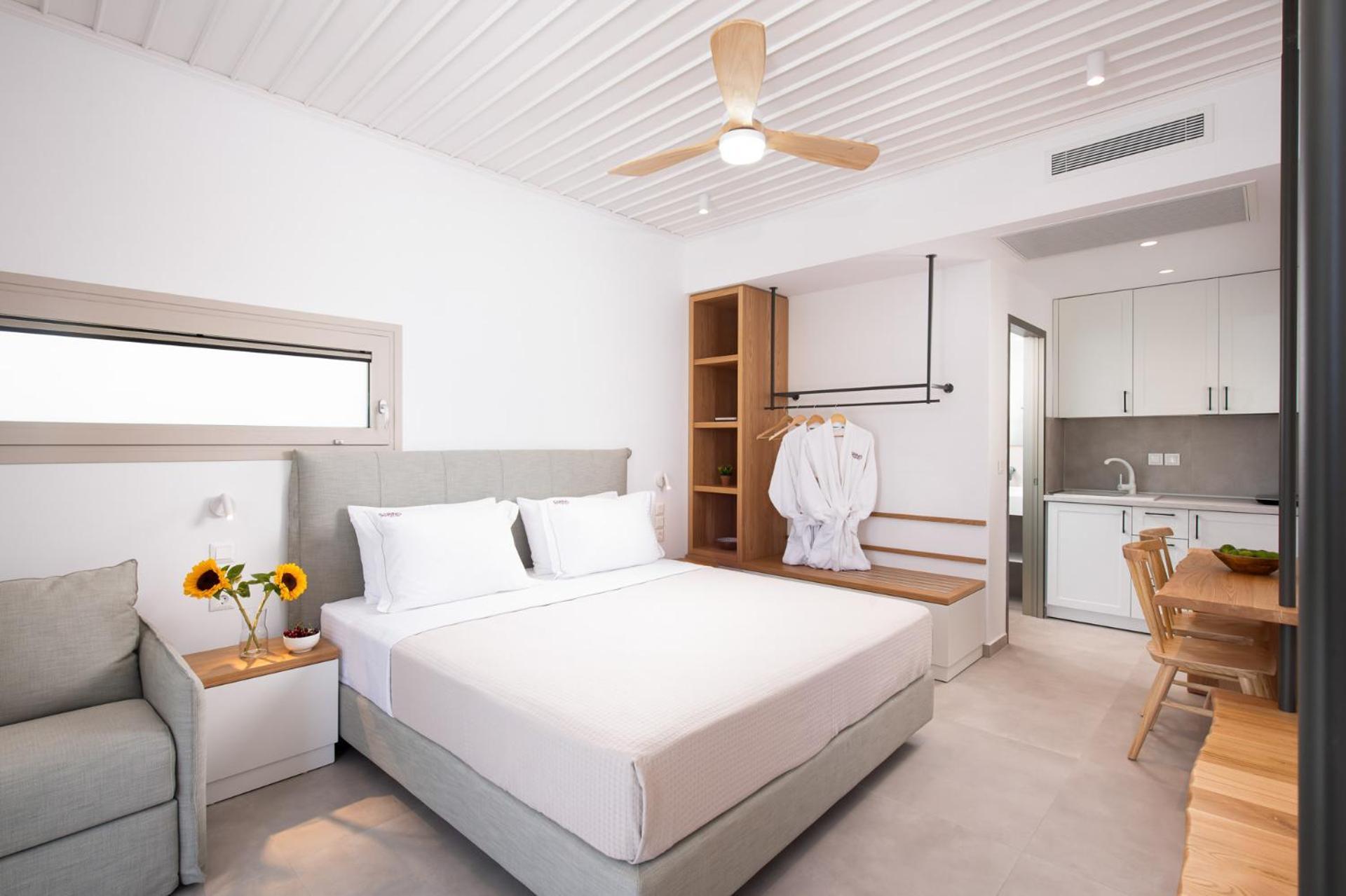 לימנריה Sourinis Luxury Suites מראה חיצוני תמונה