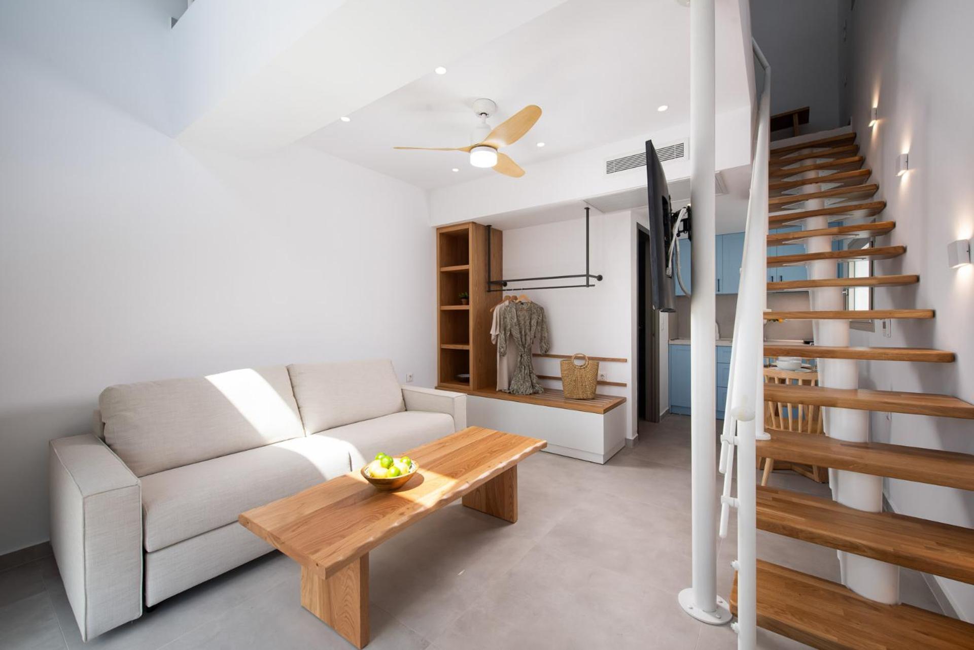 לימנריה Sourinis Luxury Suites מראה חיצוני תמונה