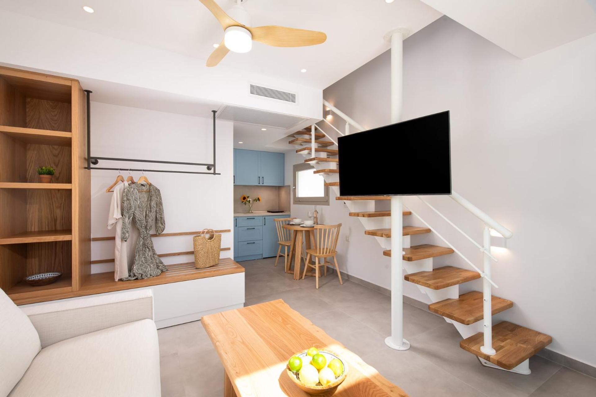 לימנריה Sourinis Luxury Suites מראה חיצוני תמונה