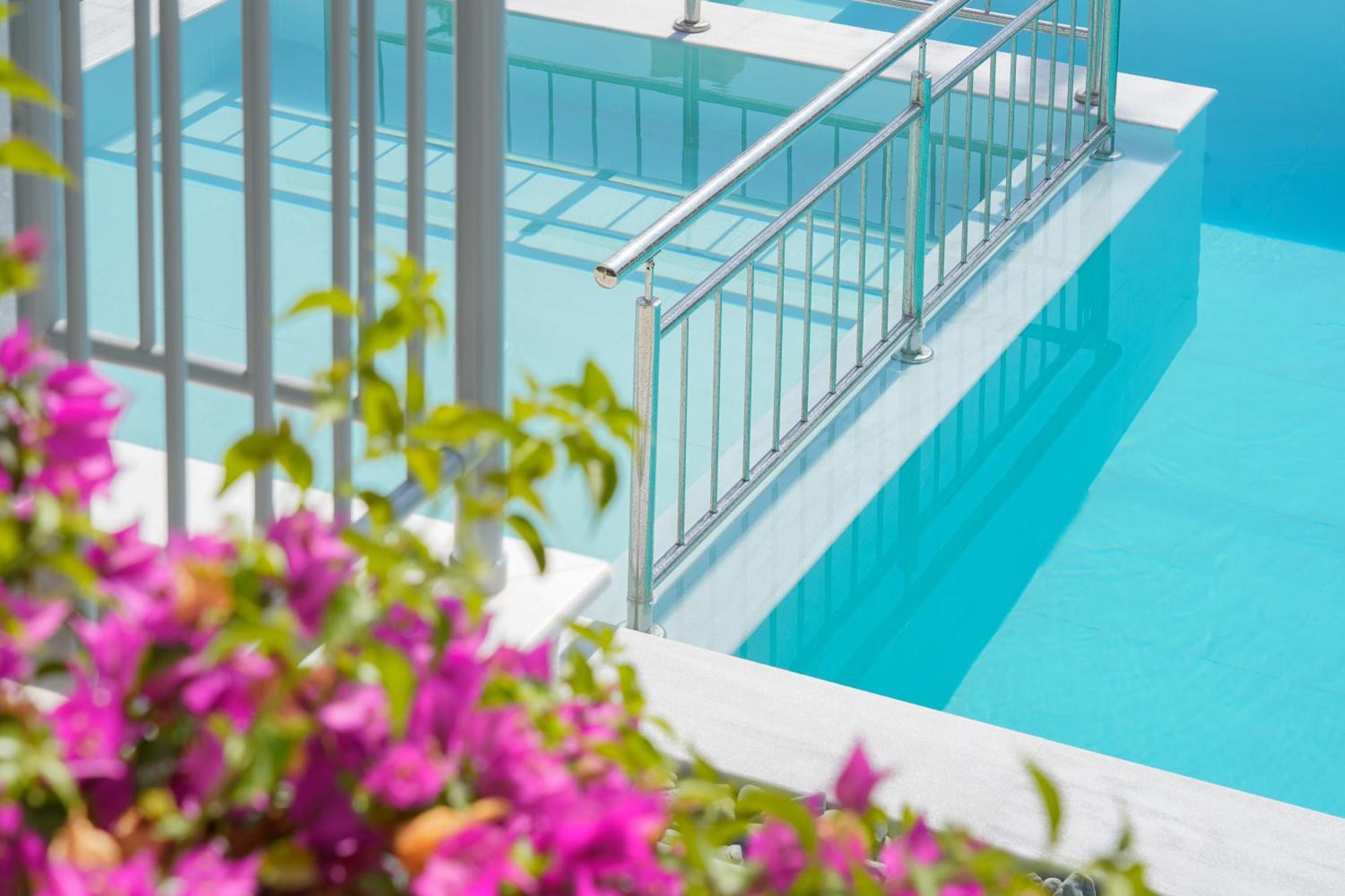 לימנריה Sourinis Luxury Suites מראה חיצוני תמונה