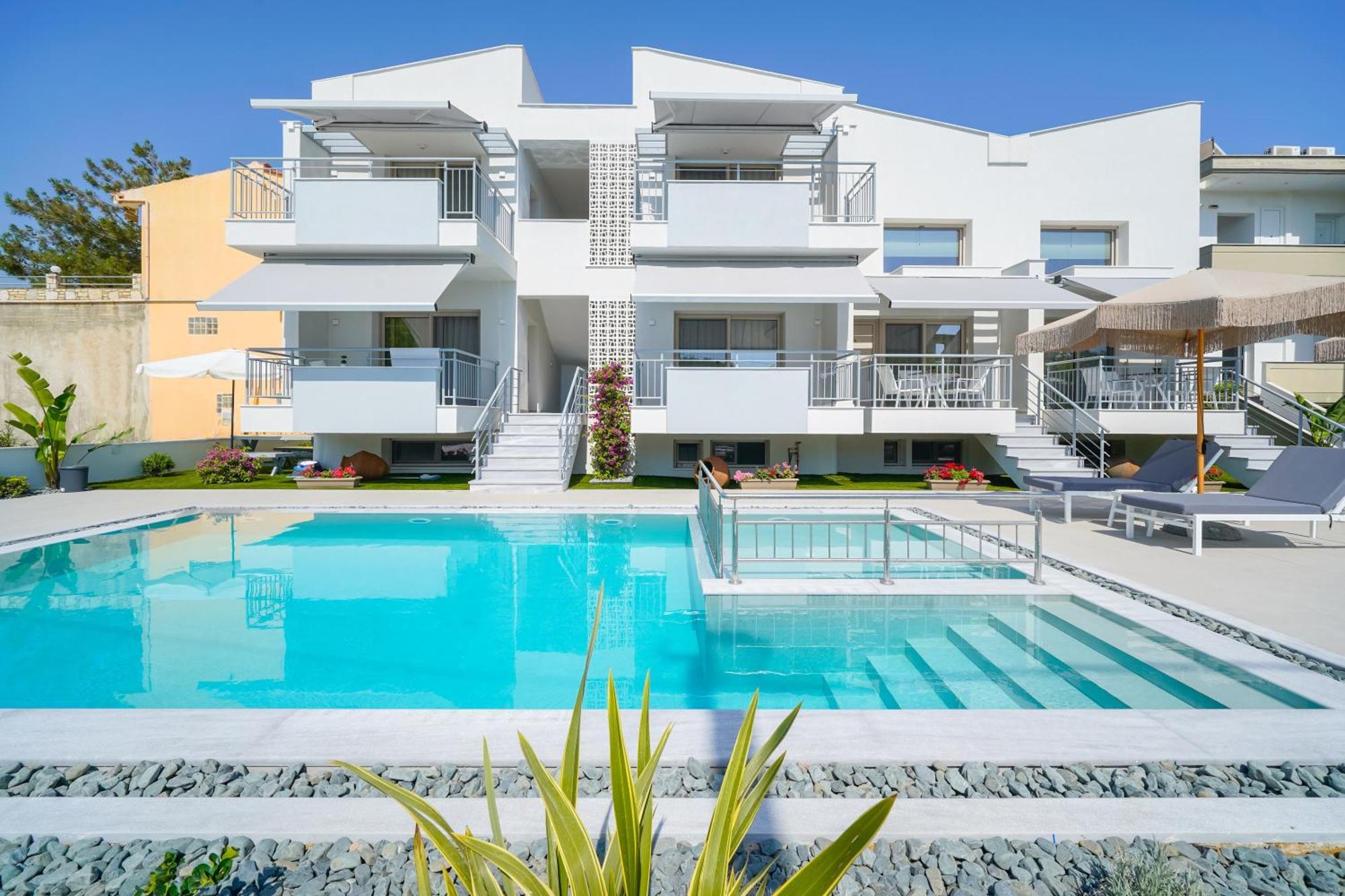 לימנריה Sourinis Luxury Suites מראה חיצוני תמונה